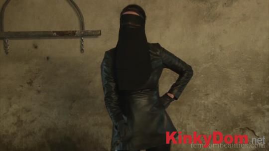 Femdombeauties - Lady Aisha - Arabian Goddess 100 Whips [1080p] (Femdom)