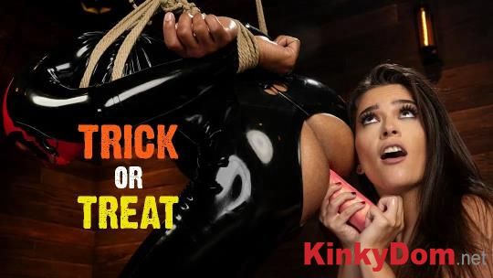 Kink, DivineBitches - Victoria Voxxx, XXX Slayer - Trick Or Treat [720p] (Femdom)